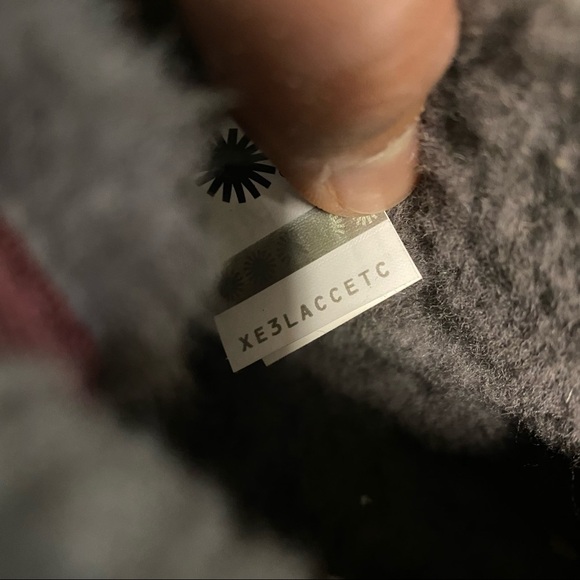 UGG | Neumel Boot In Cordovan Size 10 - Picture 6 of 10